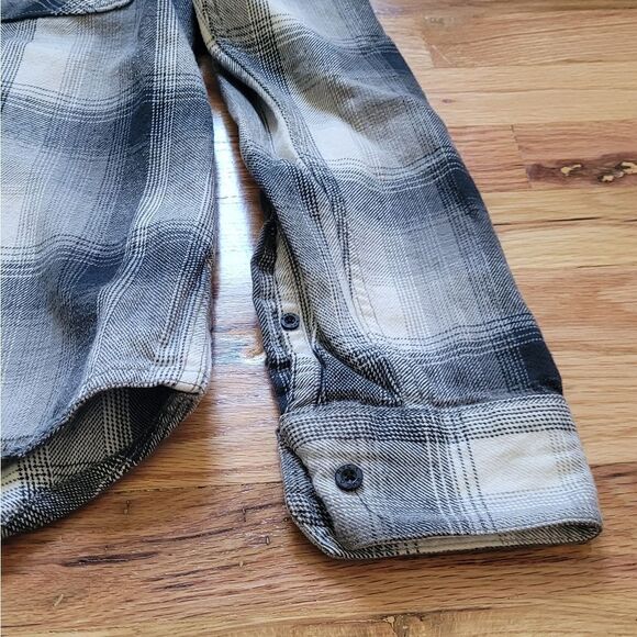 RVCA Plaid Button Up Flannel Regular Fit 100% cotton Small - Picture 5 of 8